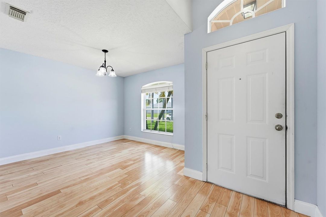 05_foyer