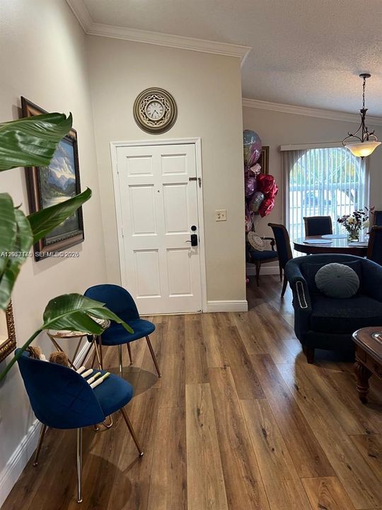 For Sale: $664,900 (3 beds, 2 baths, 1437 Square Feet)