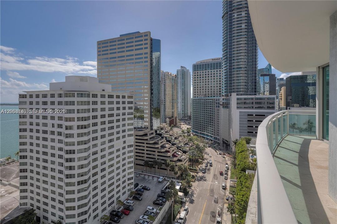 For Rent: $5,400 (2 beds, 2 baths, 1278 Square Feet)