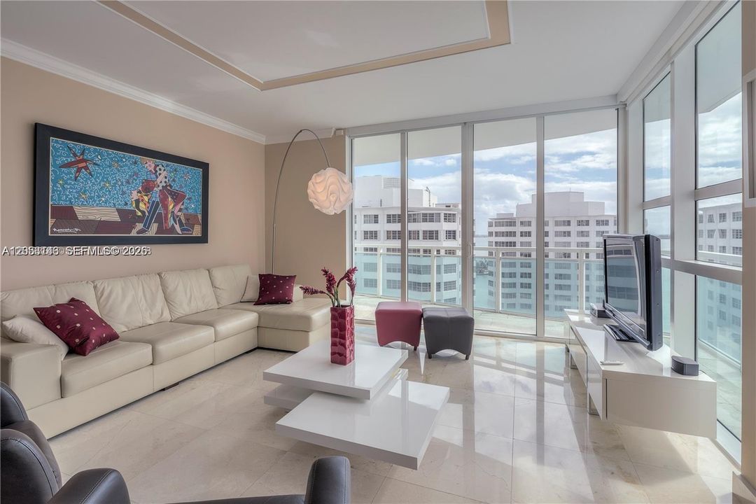For Rent: $5,400 (2 beds, 2 baths, 1278 Square Feet)