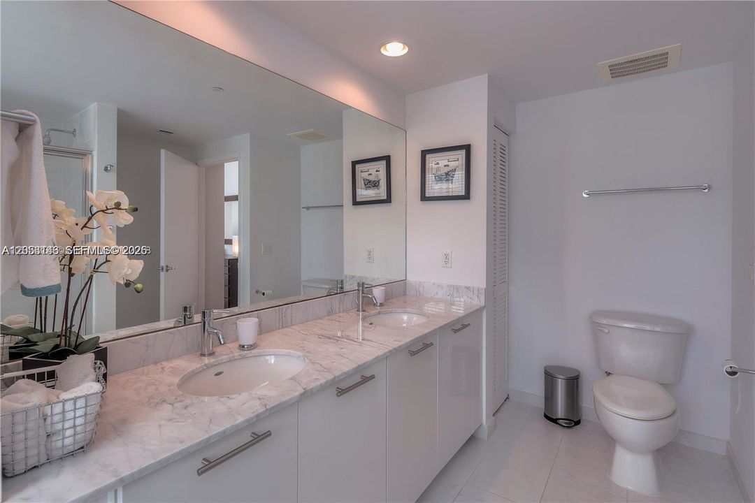 For Rent: $5,400 (2 beds, 2 baths, 1278 Square Feet)