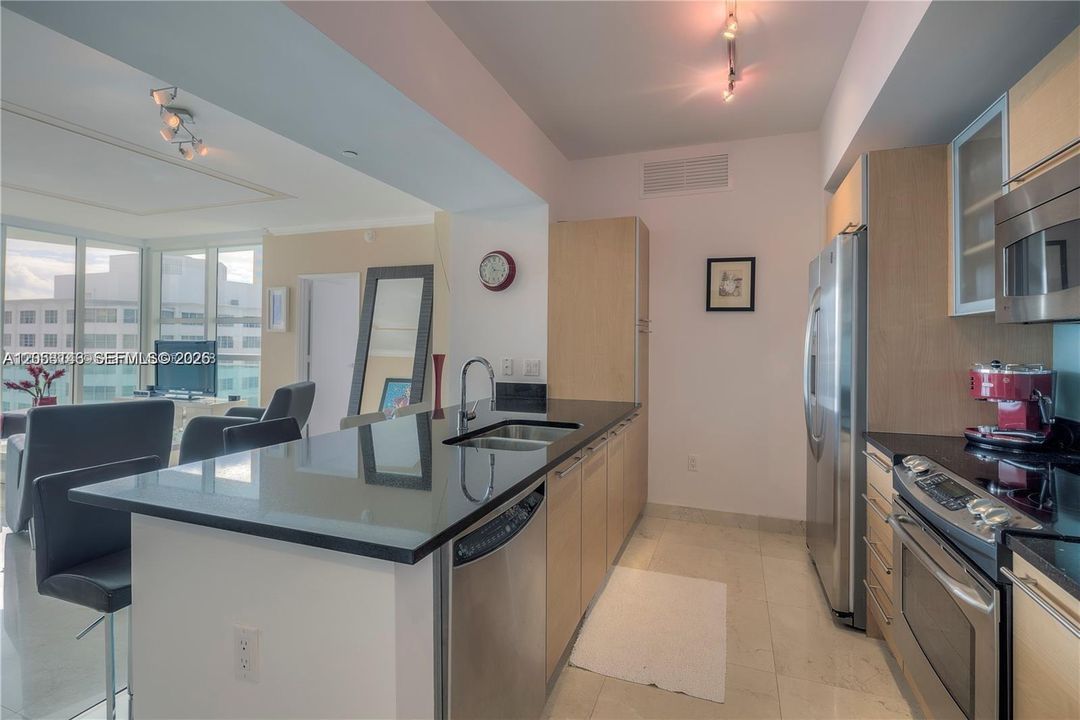 For Rent: $5,400 (2 beds, 2 baths, 1278 Square Feet)