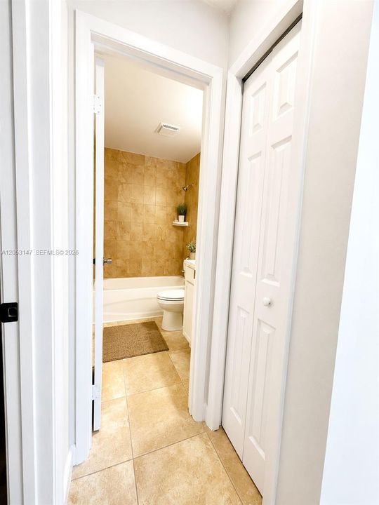 For Sale: $289,500 (0 beds, 0 baths, 1131 Square Feet)