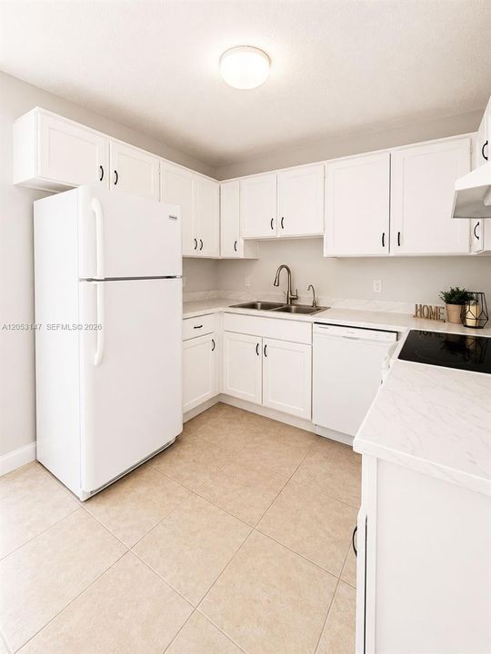 For Sale: $289,500 (0 beds, 0 baths, 1131 Square Feet)