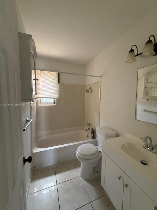 En Renta: $1,500 (2 camas, 1 baños, 1475 Pies cuadrados)
