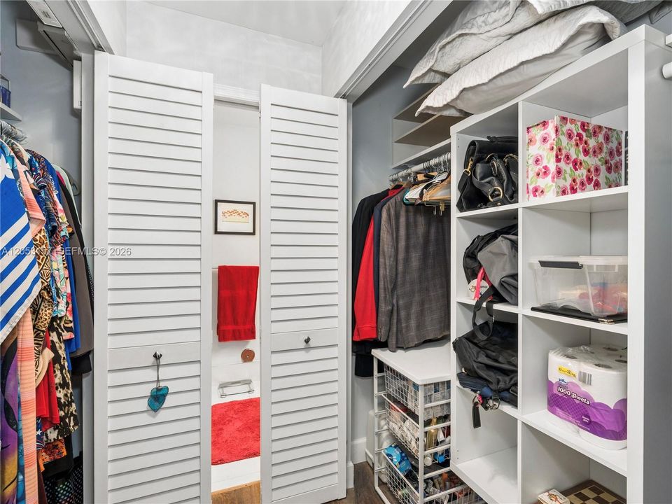 En Venta: $570,000 (3 camas, 2 baños, 1273 Pies cuadrados)