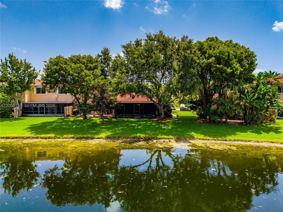 En Venta: $570,000 (3 camas, 2 baños, 1273 Pies cuadrados)
