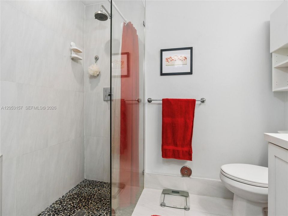 En Venta: $570,000 (3 camas, 2 baños, 1273 Pies cuadrados)