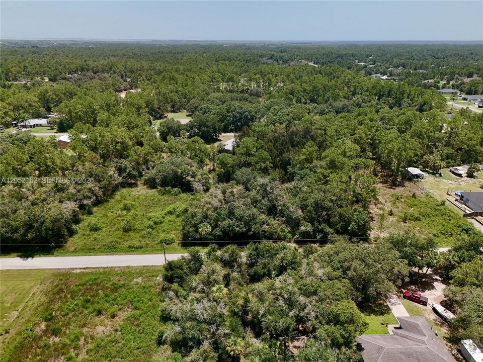 На продажу: $30,000 (0.50 acres)