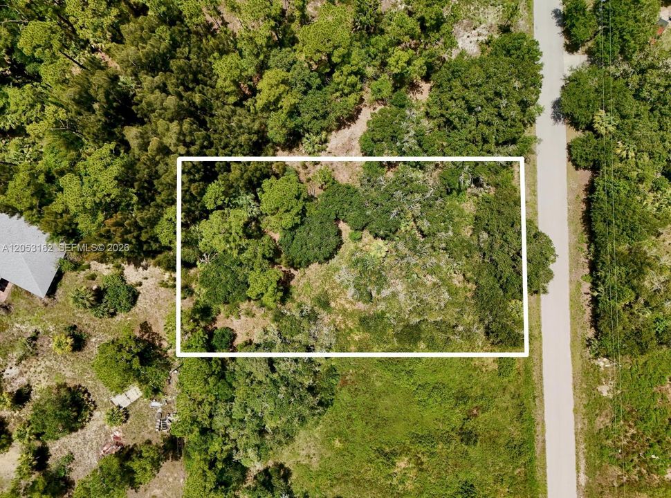 На продажу: $30,000 (0.50 acres)