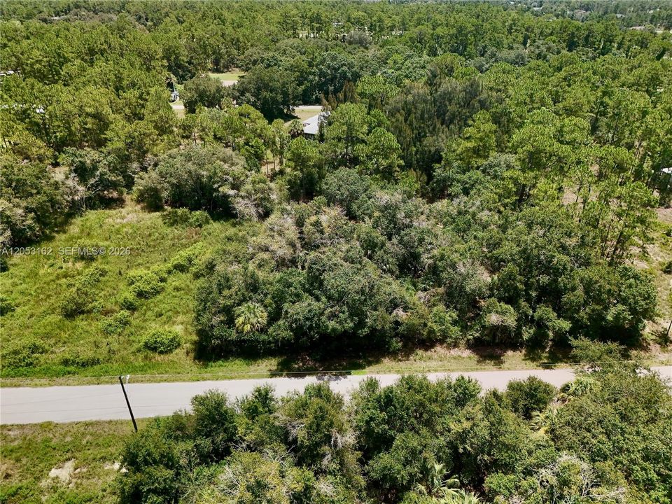 На продажу: $30,000 (0.50 acres)
