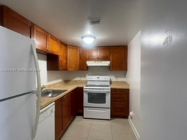 En Renta: $2,149 (2 camas, 2 baños, 865 Pies cuadrados)