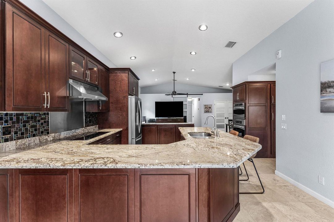 012-7076MiddleburyDrive-BoyntonBeach-FL-