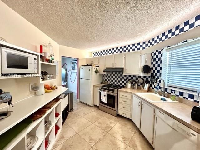 En Venta: $229,000 (2 camas, 2 baños, 1120 Pies cuadrados)