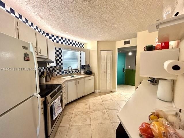 En Venta: $229,000 (2 camas, 2 baños, 1120 Pies cuadrados)