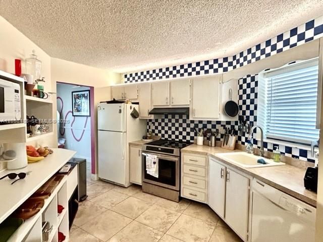 En Venta: $229,000 (2 camas, 2 baños, 1120 Pies cuadrados)
