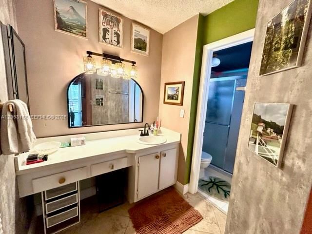 En Venta: $229,000 (2 camas, 2 baños, 1120 Pies cuadrados)