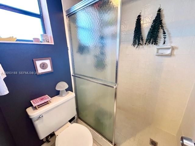 En Venta: $229,000 (2 camas, 2 baños, 1120 Pies cuadrados)