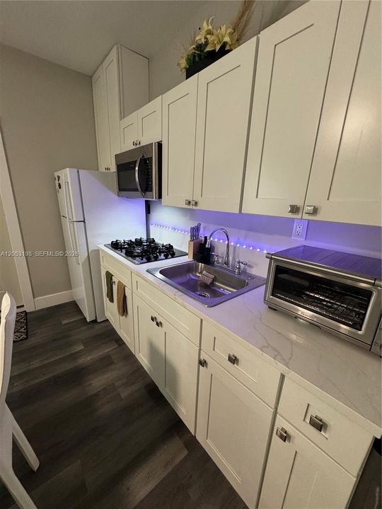 En Venta: $679,000 (0 camas, 0 baños, 1689 Pies cuadrados)
