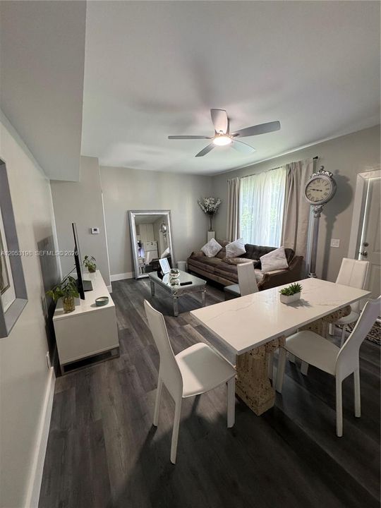 En Venta: $679,000 (0 camas, 0 baños, 1689 Pies cuadrados)