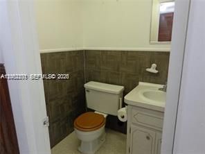 На продажу: $99,900 (1 спален, 1 ванн, 662 Квадратных фут)
