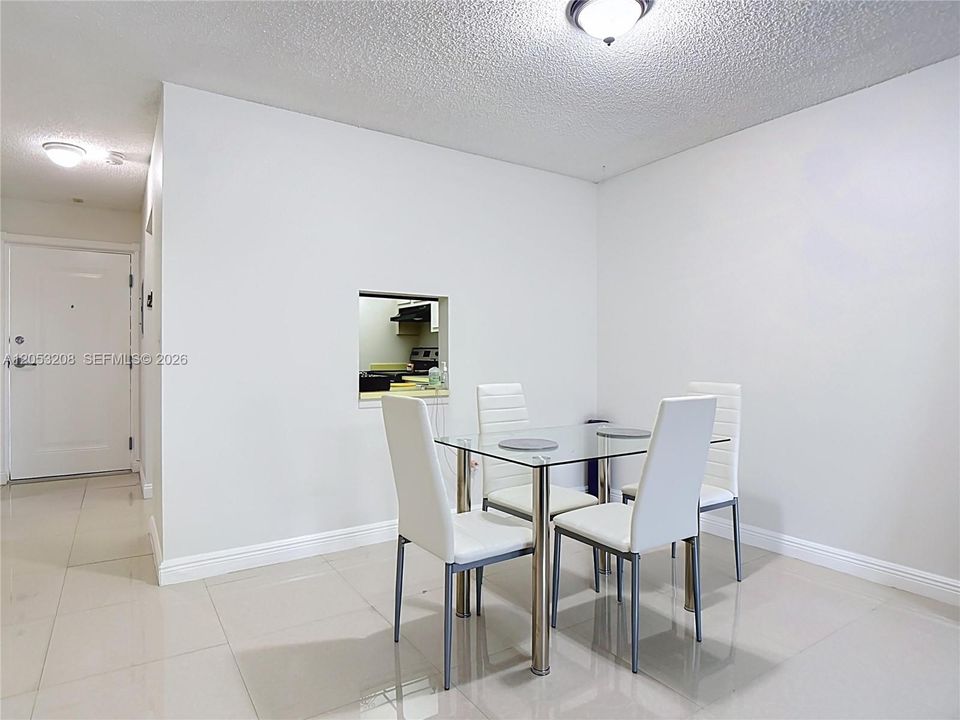 En Venta: $249,000 (1 camas, 1 baños, 712 Pies cuadrados)