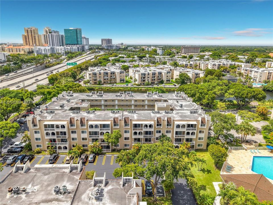 En Venta: $249,000 (1 camas, 1 baños, 712 Pies cuadrados)