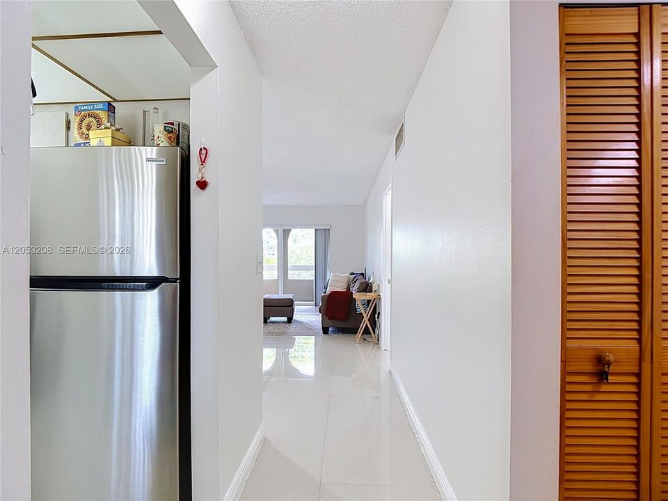 En Venta: $249,000 (1 camas, 1 baños, 712 Pies cuadrados)