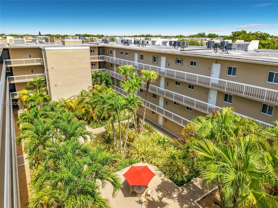 En Venta: $249,000 (1 camas, 1 baños, 712 Pies cuadrados)