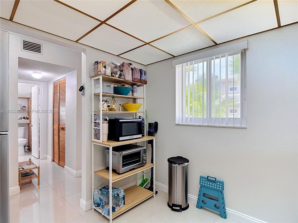 En Venta: $249,000 (1 camas, 1 baños, 712 Pies cuadrados)