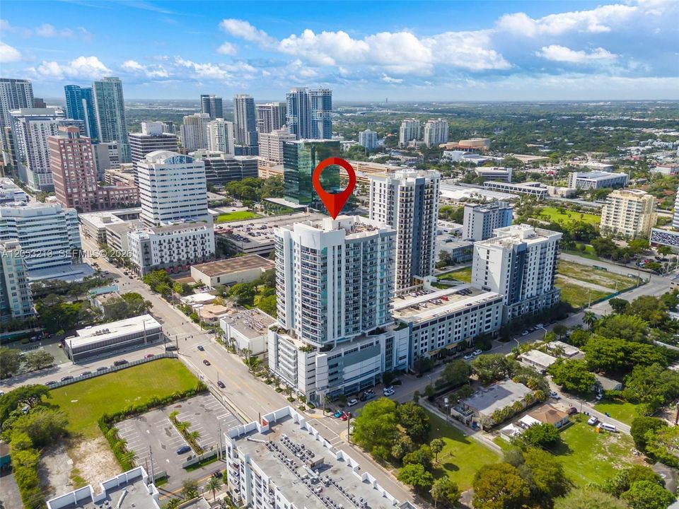 В аренду: $3,200 (2 спален, 2 ванн, 1072 Квадратных фут)