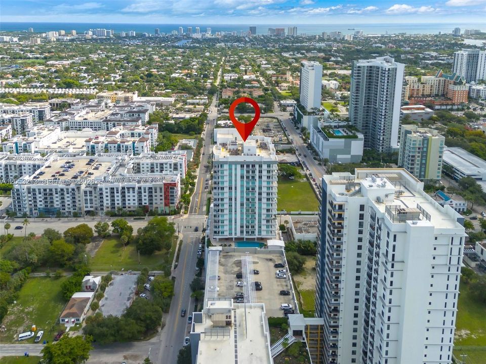 В аренду: $3,200 (2 спален, 2 ванн, 1072 Квадратных фут)