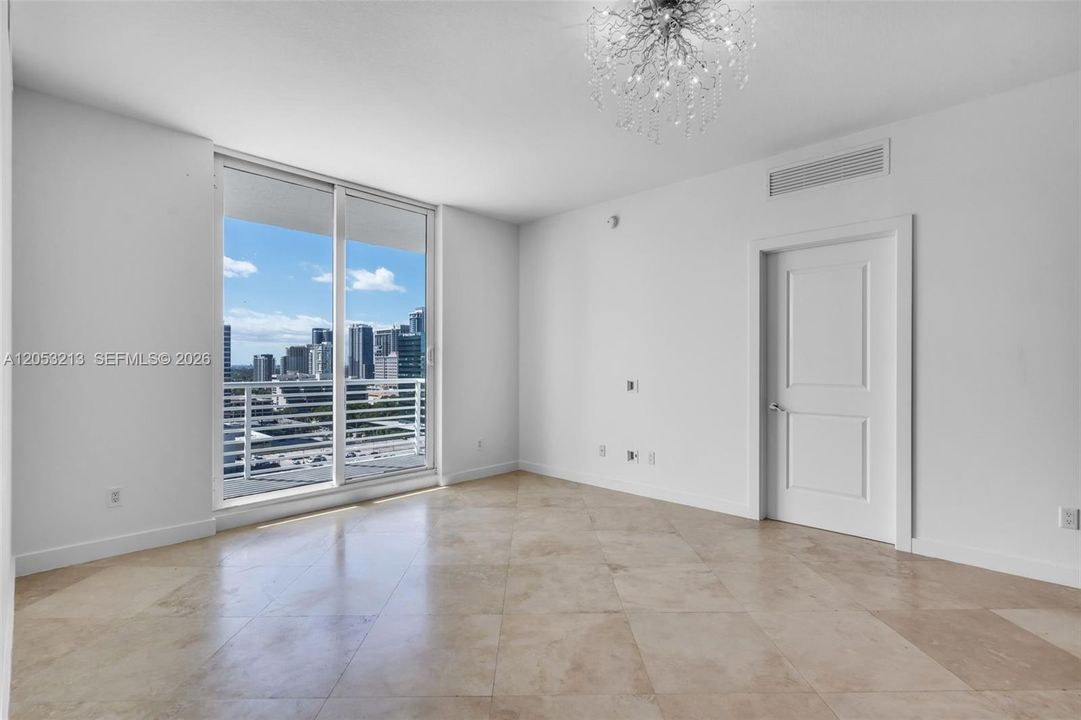 В аренду: $3,200 (2 спален, 2 ванн, 1072 Квадратных фут)