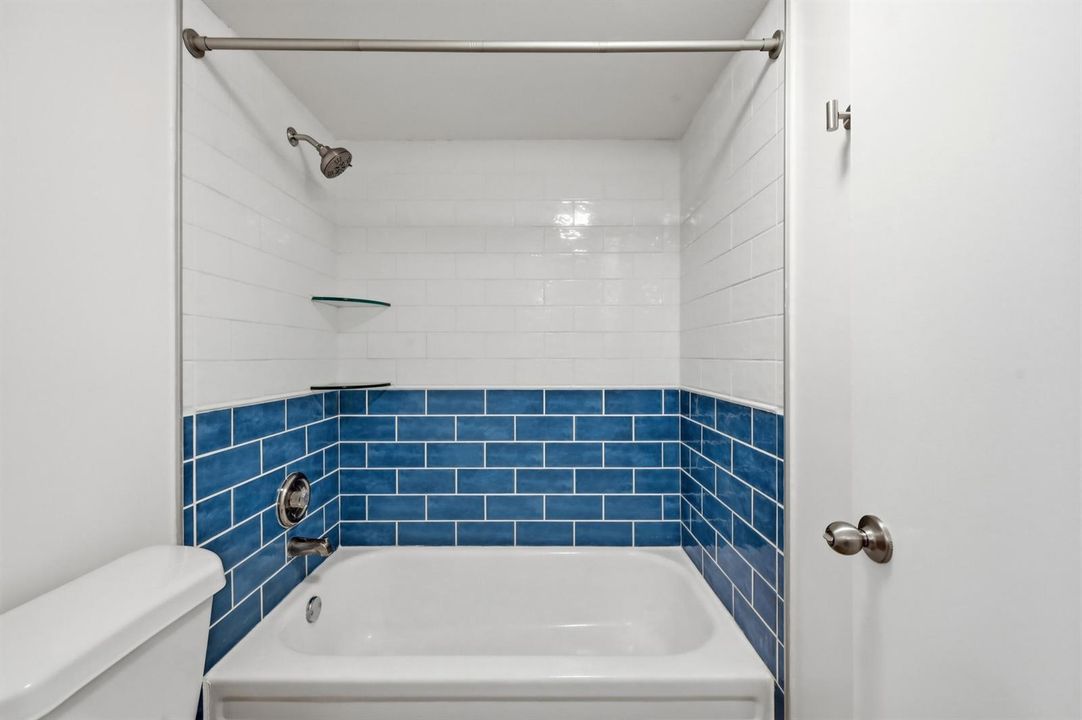 21_primary bathroom