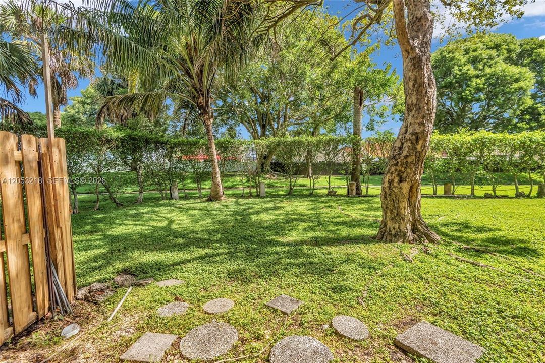 В аренду: $2,600 (3 спален, 2 ванн, 1400 Квадратных фут)