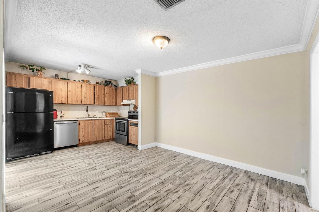 010-1534ForestLakesCircle-D-WestPalmBeac