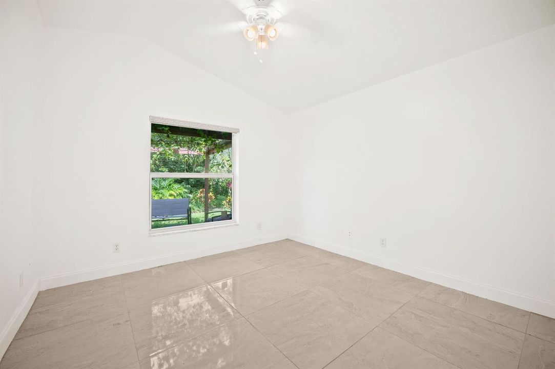 19-web-or-mls-1842-oak-berry-cir