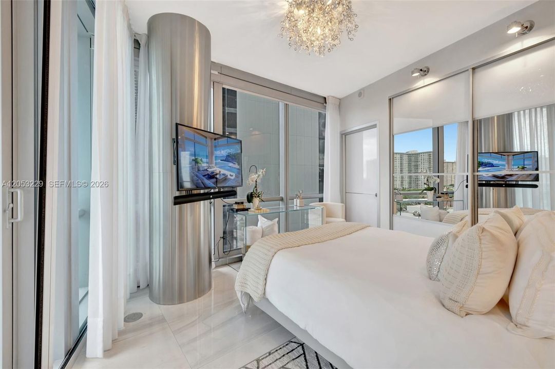 First Bedroom with Its Own En-Suite Bath