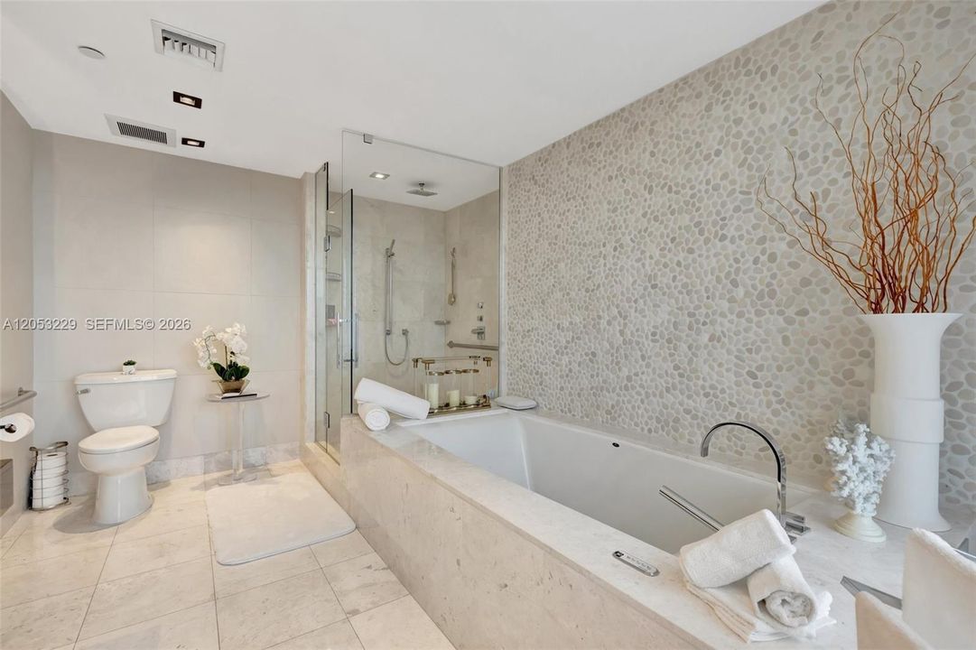 Spacious En-Suite Bathroom Inside the Main Bedroom