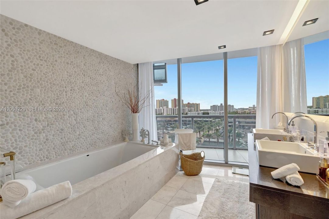 Full Private Bathroom Located Inside the Main Bedroom