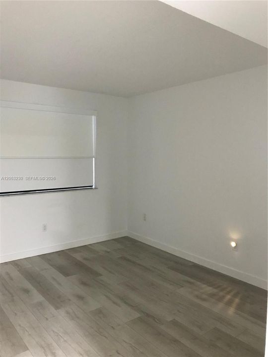 В аренду: $3,400 (3 спален, 2 ванн, 1707 Квадратных фут)