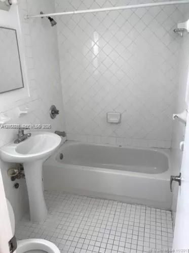For Rent: $1,600 (0 beds, 1 baths, 452 Square Feet)