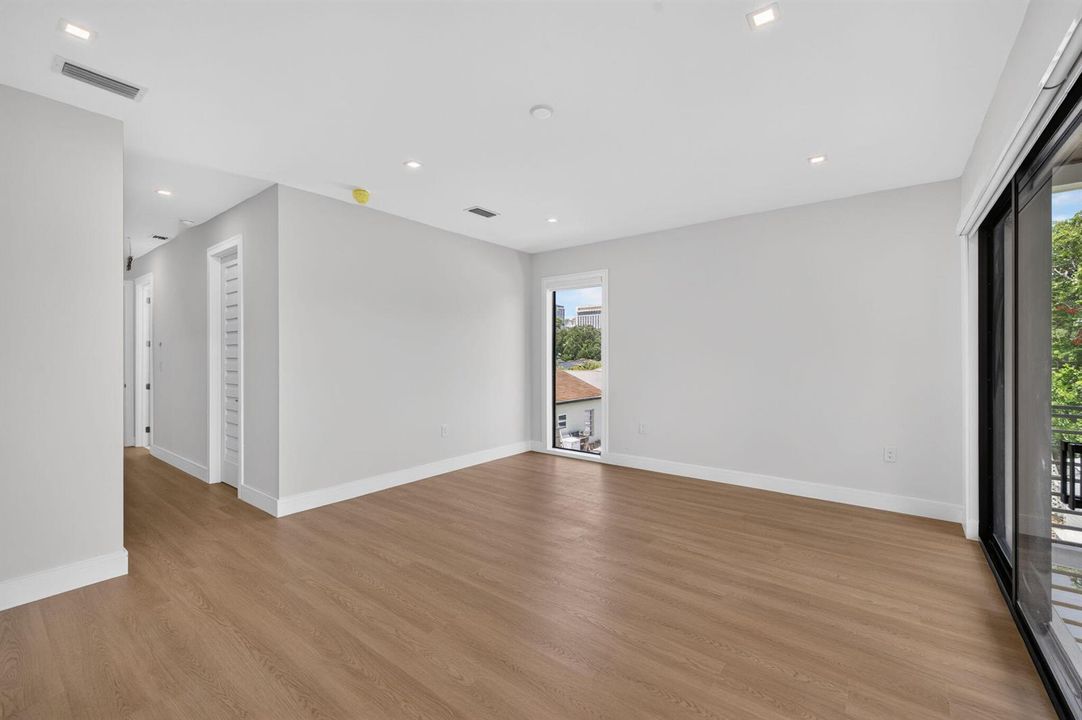54-web-or-mls-699A6374