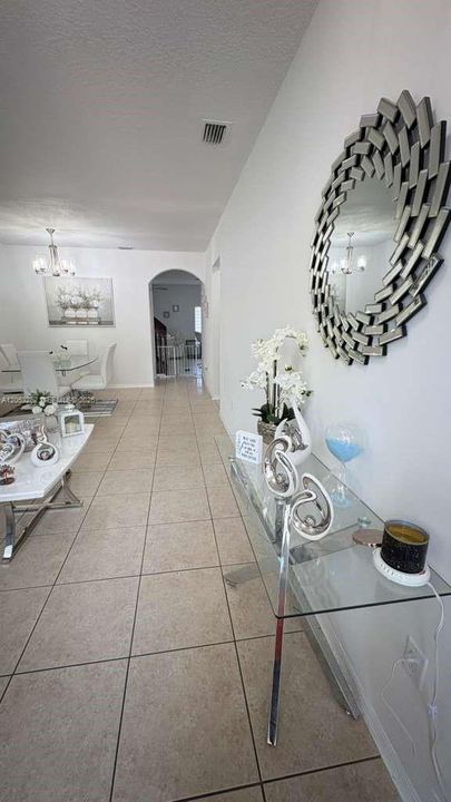 En Renta: $3,500 (4 camas, 2 baños, 1846 Pies cuadrados)