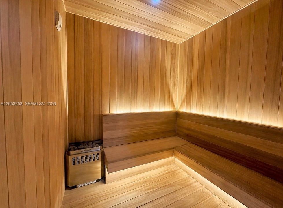 В аренду: $4,800 (1 спален, 1 ванн, 0 Квадратных фут)