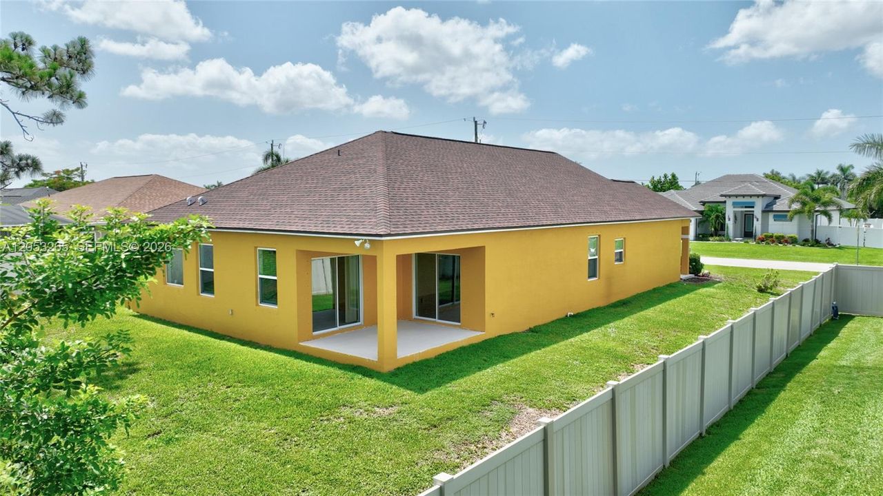 En Venta: $324,900 (3 camas, 2 baños, 0 Pies cuadrados)