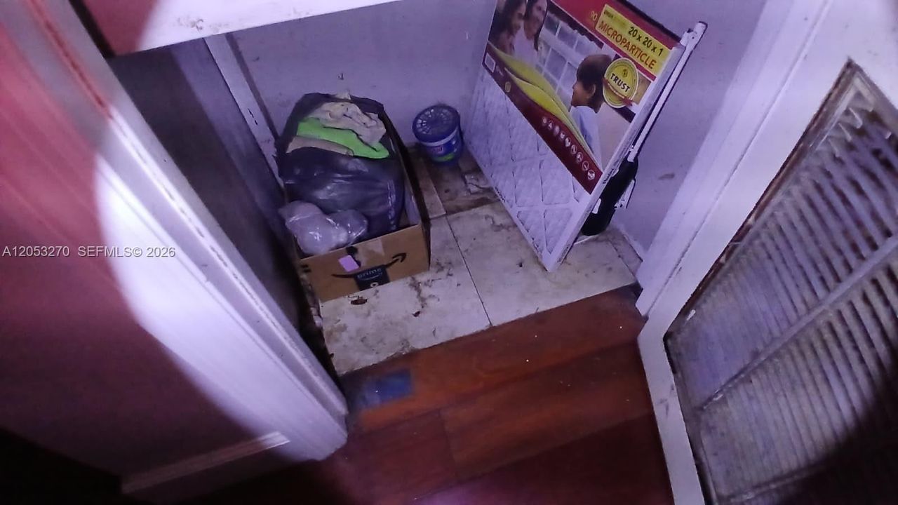 En Venta: $359,900 (4 camas, 3 baños, 0 Pies cuadrados)