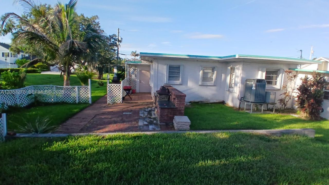 En Venta: $359,900 (4 camas, 3 baños, 0 Pies cuadrados)