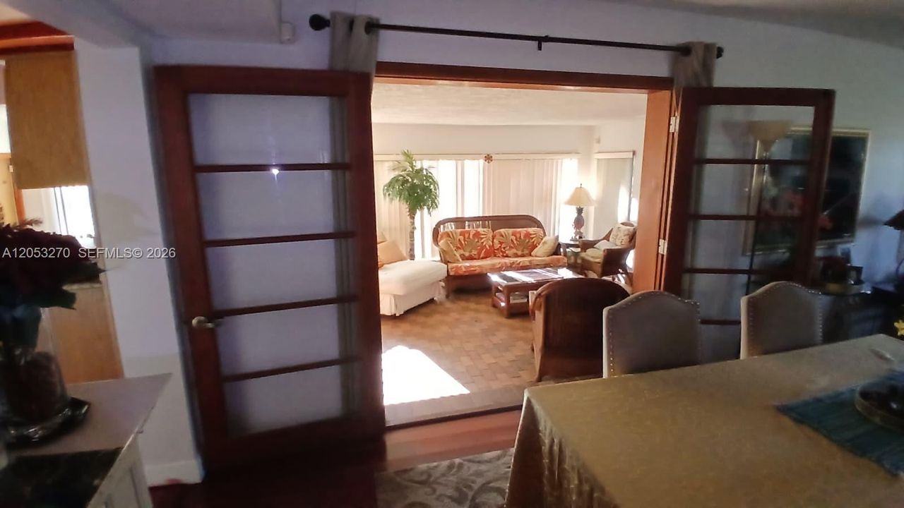 En Venta: $359,900 (4 camas, 3 baños, 0 Pies cuadrados)