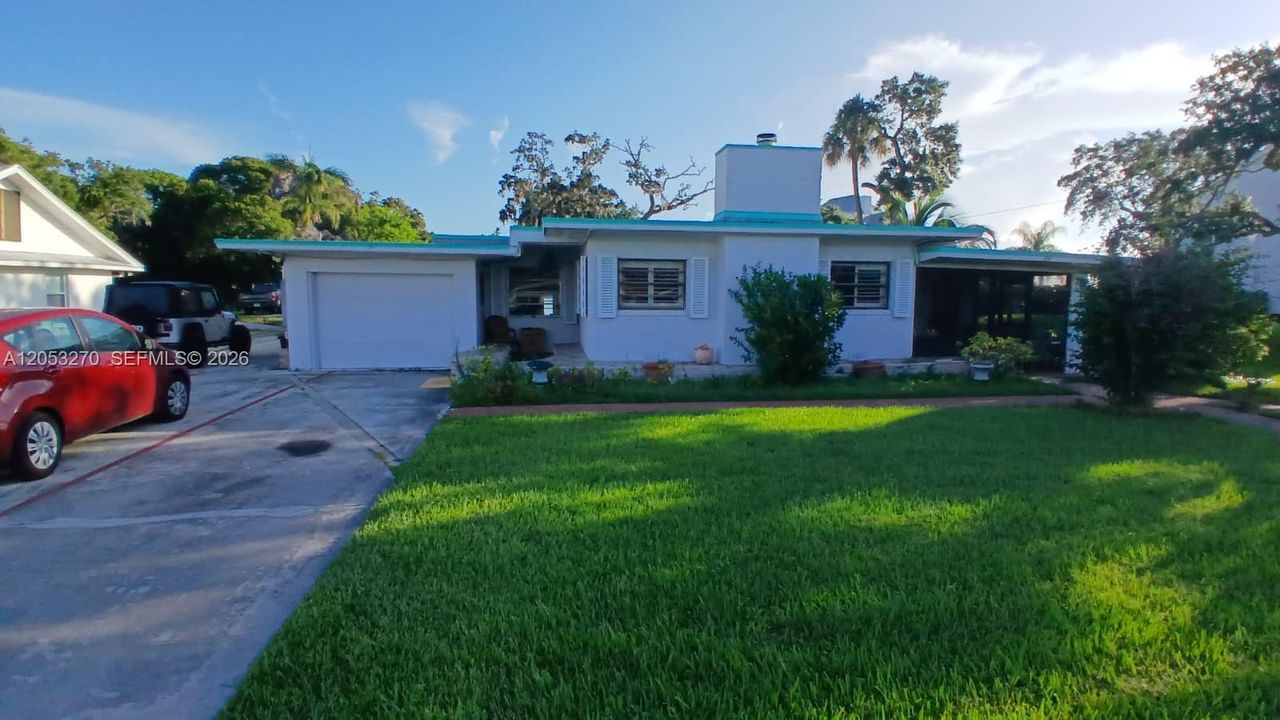 En Venta: $359,900 (4 camas, 3 baños, 0 Pies cuadrados)
